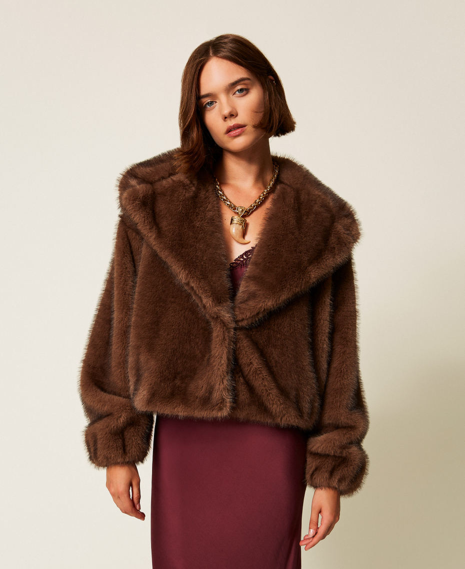 Cropped faux fur jacket Soft Beaver Brown Woman 252AT2191_12969_04