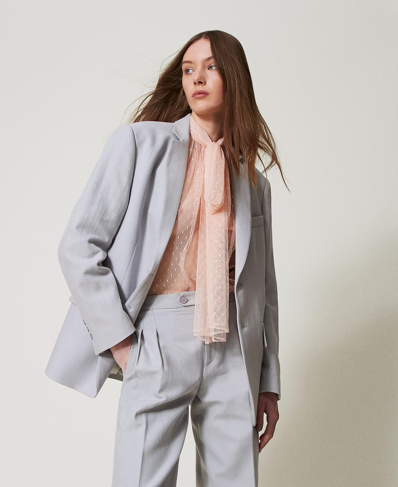 Blazer couture en serg&eacute; de coton et lin Gris &laquo;&nbsp;Light Ash&nbsp;&raquo; Femme 251TP2760_12147_01