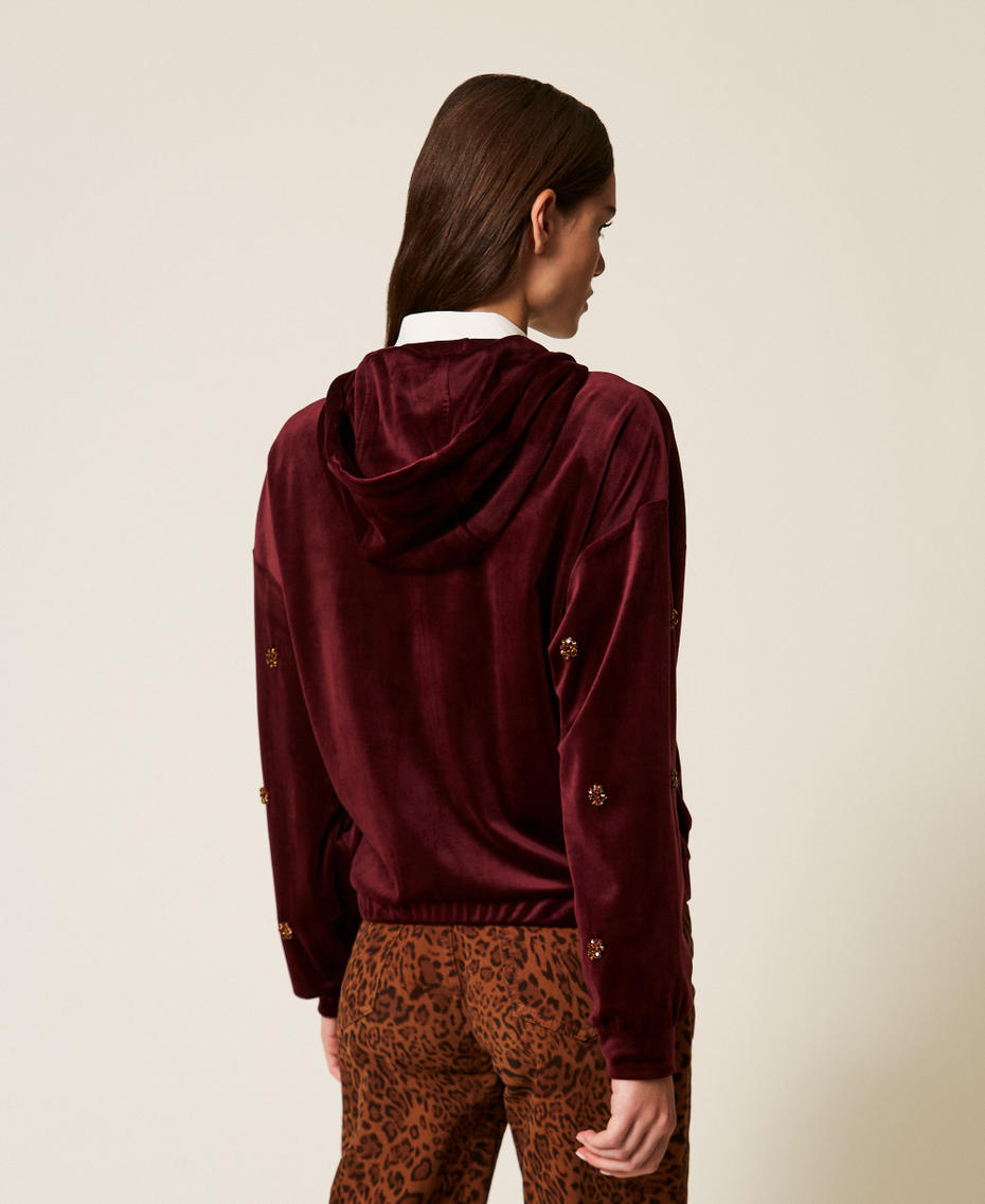Chenille hoodie with embroidery Red Wine Woman 252LL2KDD_12818_04