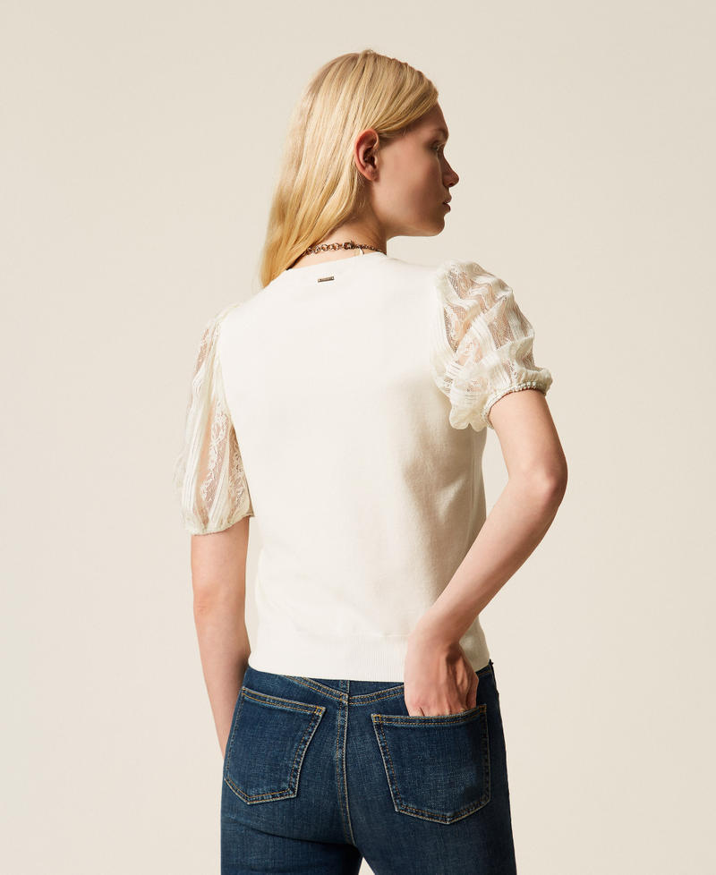 Short sleeve jumper with lace Mother Of Pearl Woman 261TP3431_00059_03