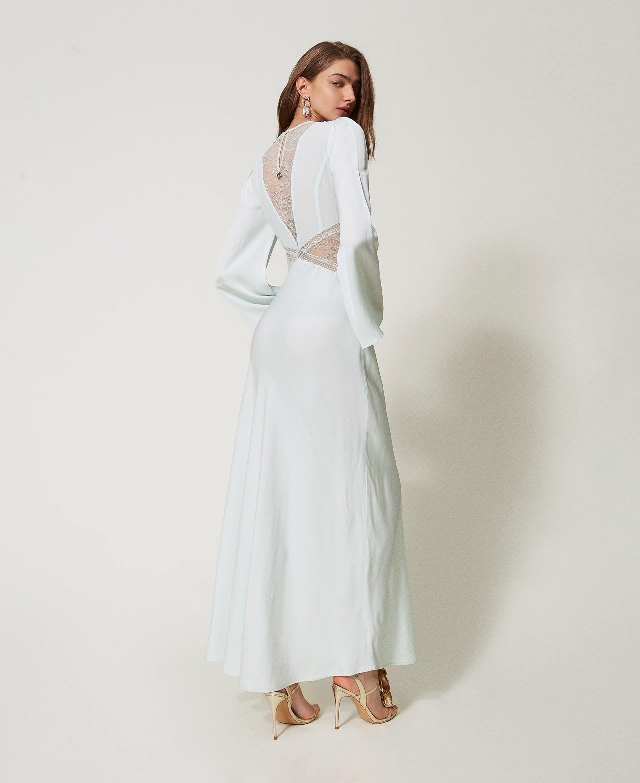 Maxikleid aus Satin mit Spitze Water Green Frau 251TT2111_12371_03