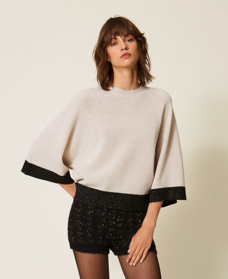 Pull cropped en laine et cachemire avec lurex Or "Parchment"/Noir Femme 262TP3511_13930_01