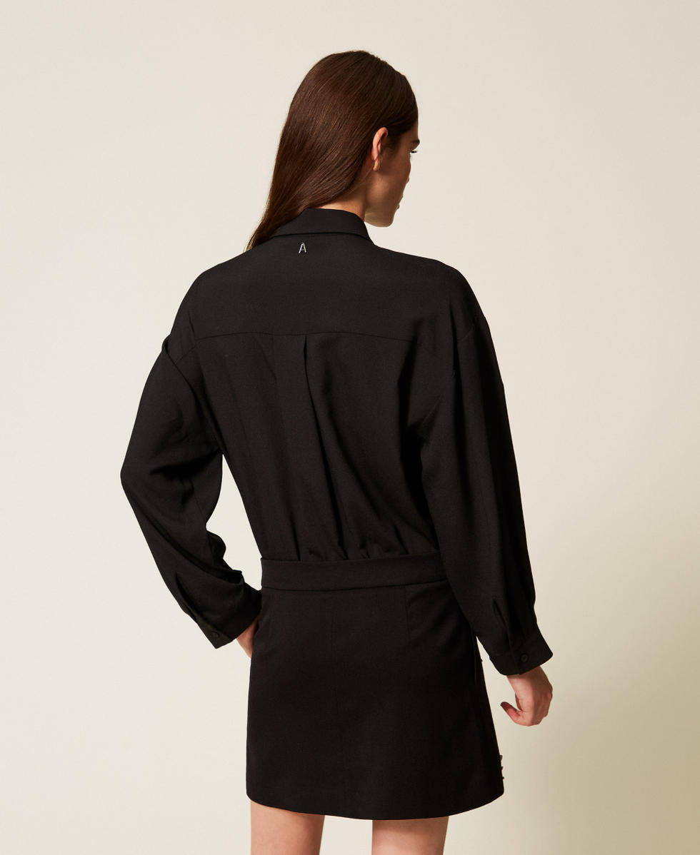 Robe courte avec broderie réalisée à la main Noir Femme 252AT2012_00006_03