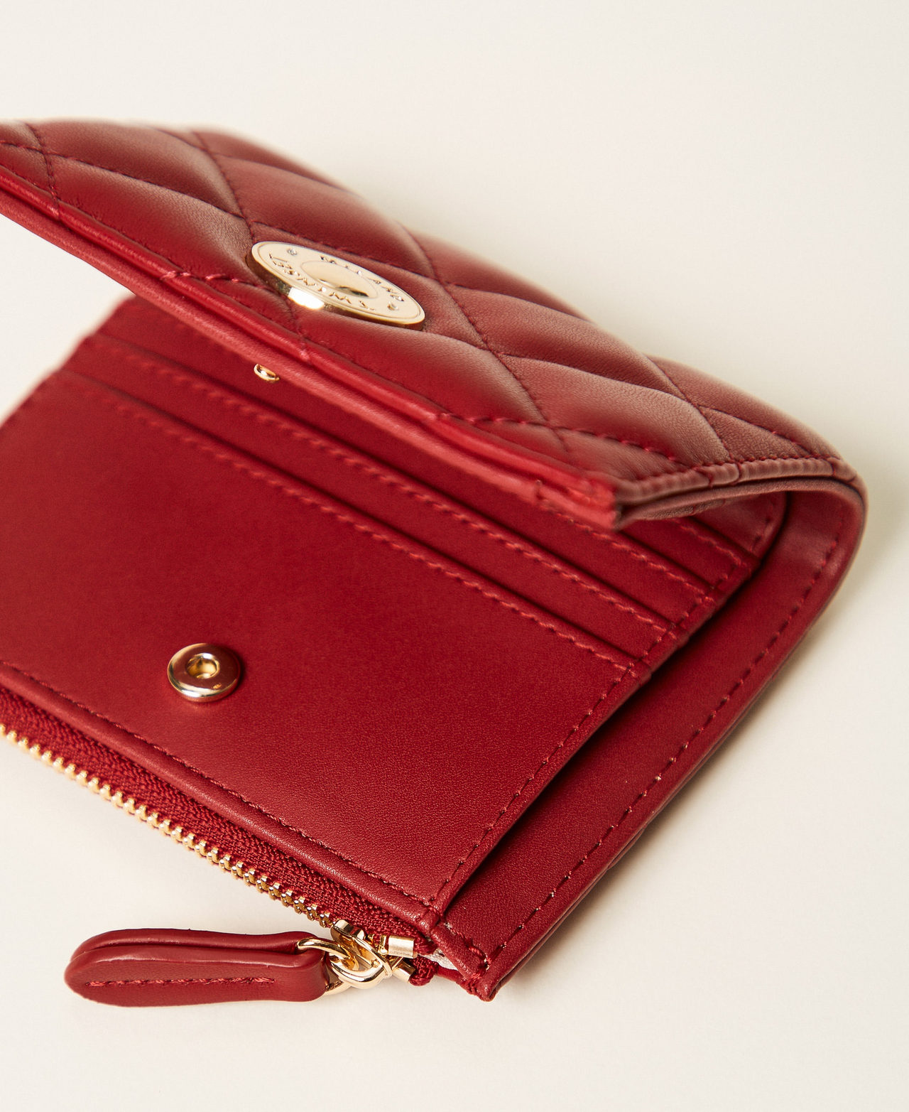 Quilted wallet with logo Pompeiian Red Woman 262TH7012_11755_03