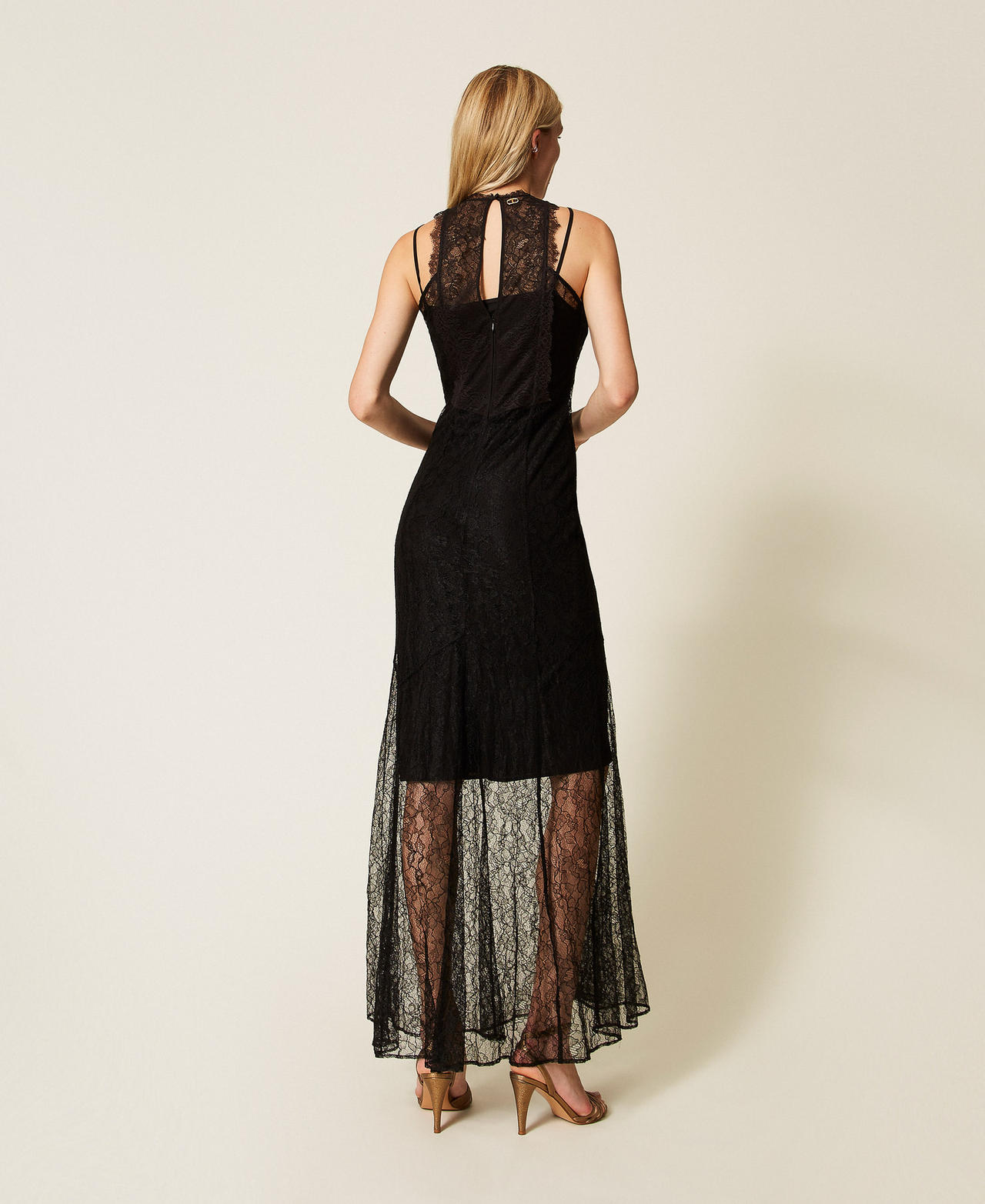Long halter lace dress Black Woman 252TT2263_00006_03
