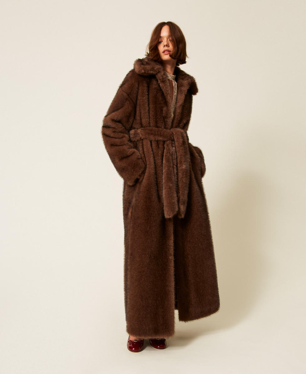 Long faux fur coat Woman, Brown | TWINSET Milano