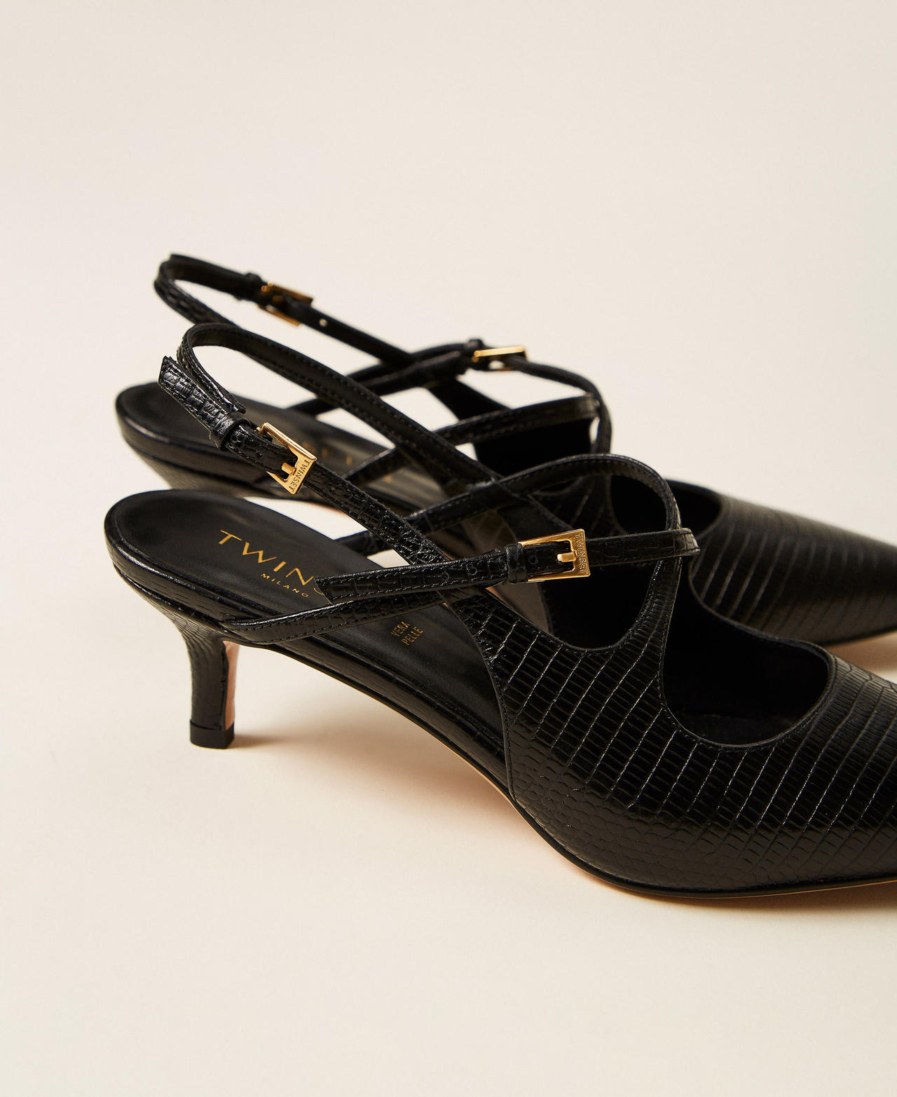 D&eacute;collet&eacute; slingback in pelle con cinturini Stampa Karung Nero Donna 262TCP032_13694_03