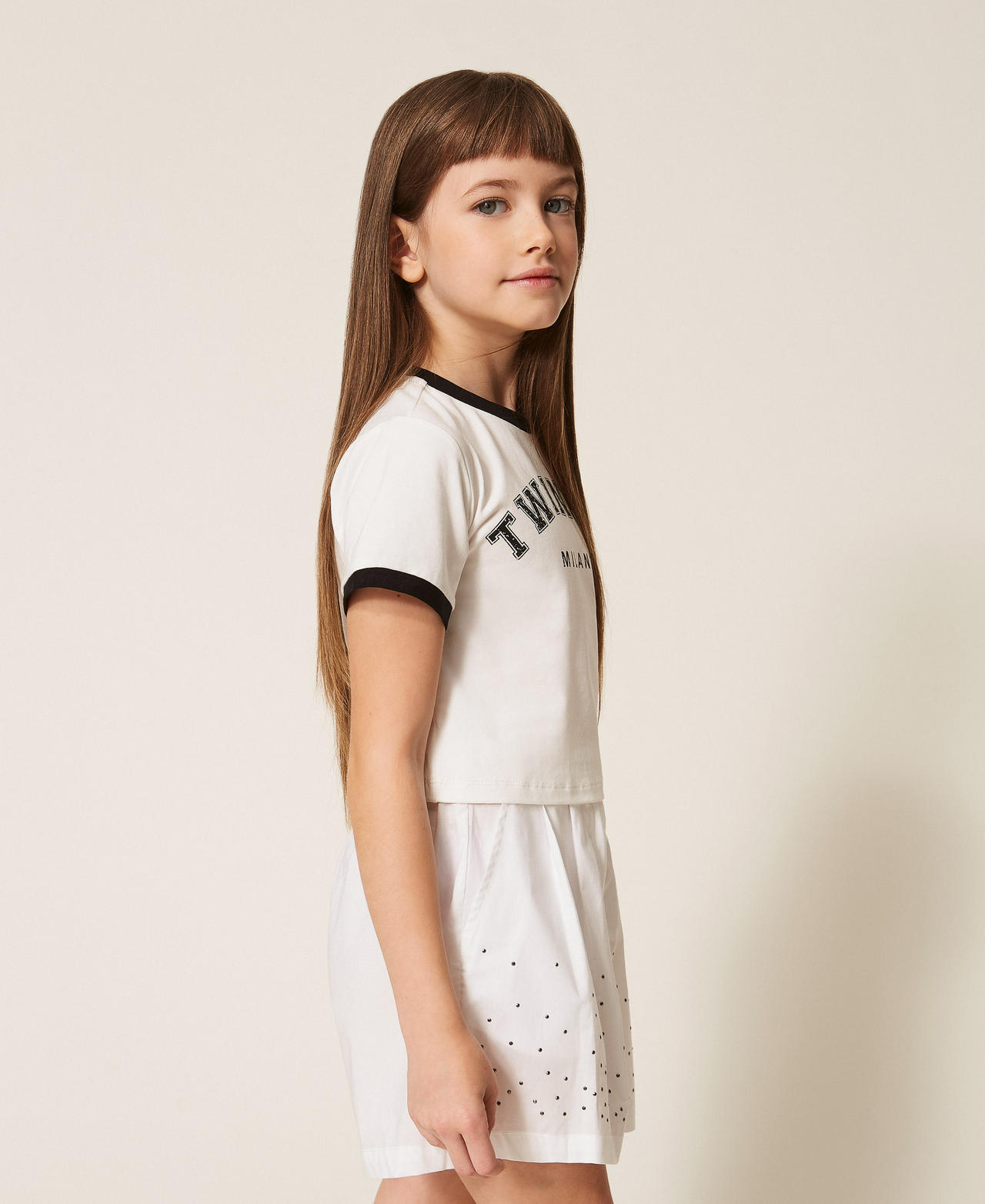 T-shirt regular avec imprim&eacute; sigl&eacute; Bicolore Blanc Cass&eacute;/Noir Fille 261GJ2253_10973_02