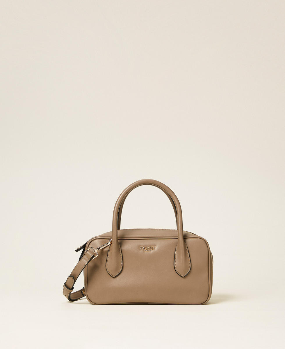 Medium bowler bag with logo