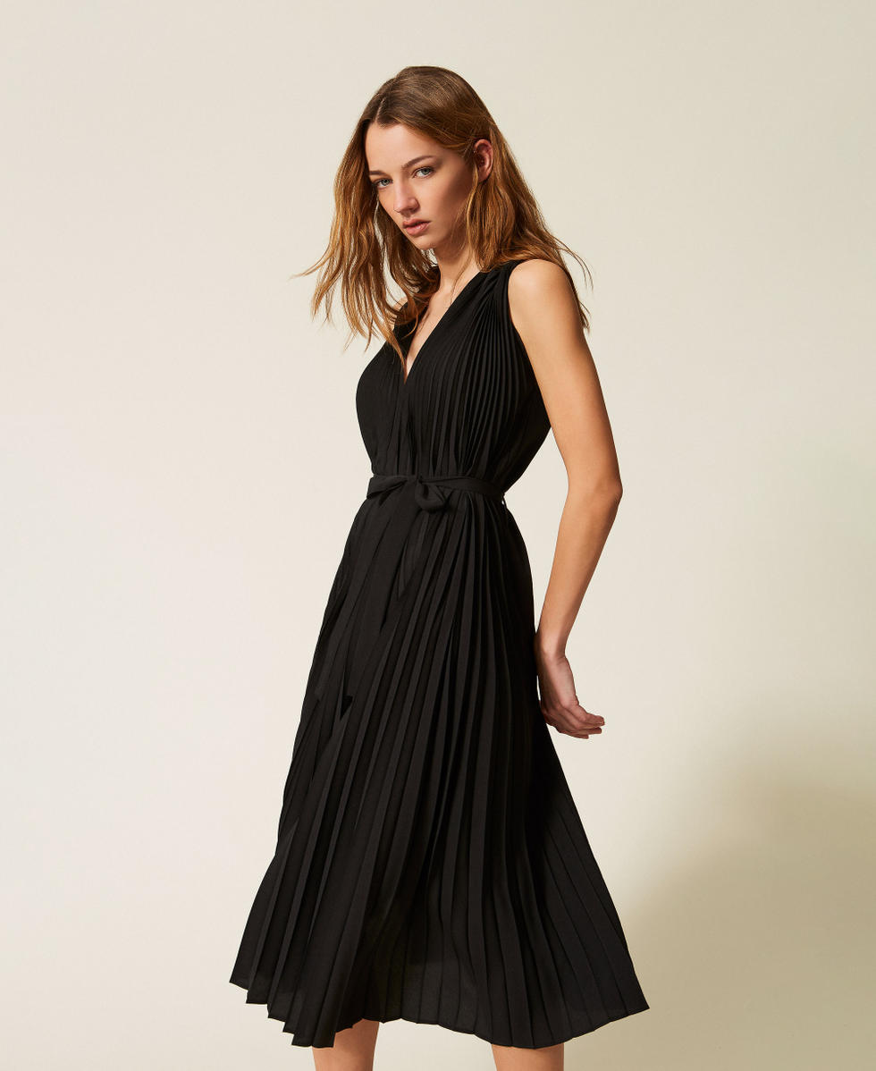 Robe longue en popeline et cr&ecirc;pe de Chine Noir Femme 261TE2030_00006_02