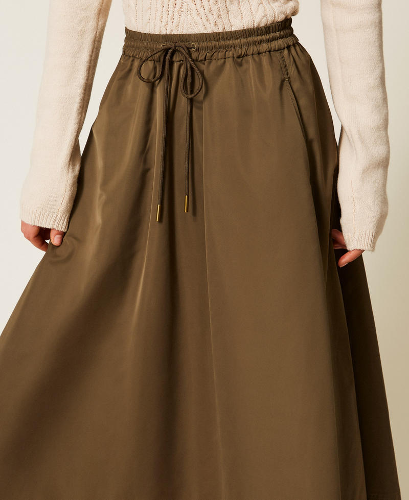 Midirock aus Taft Green Olive Frau 252LI2GDD_12655_04