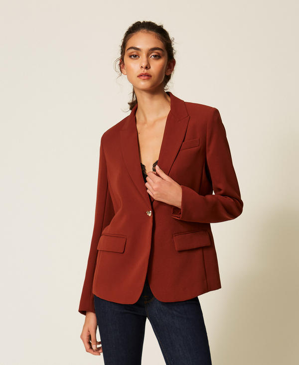 Cr&ecirc;pe blazer with heart-shaped button