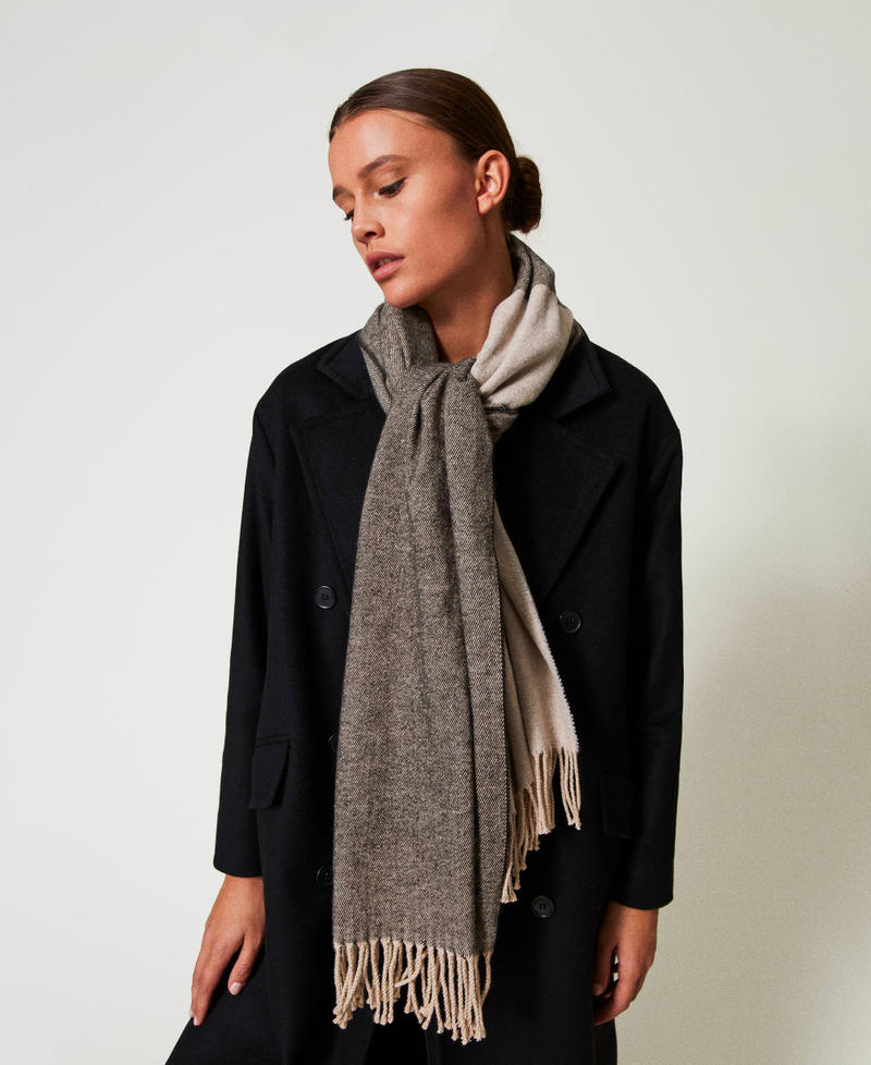 Wool cloth stole with fringes
