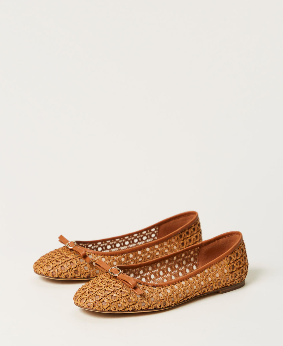 Ballet flats with a woven upper and bow Camel Woman 251TGT030_00044_02