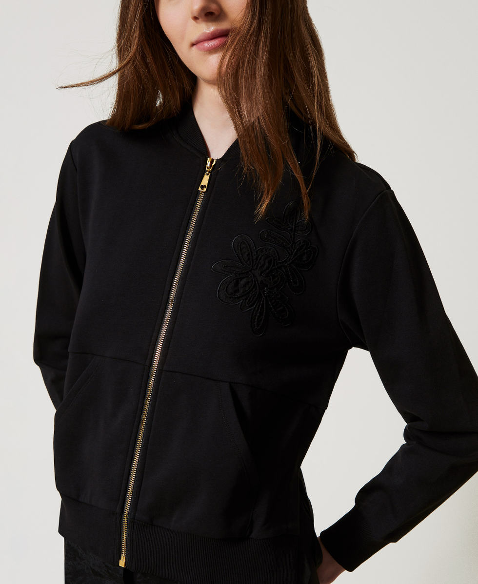 Sweatjacke mit Stickerei und Organza-Einsatz Schwarz Frau 251LL2HAA_00006_04