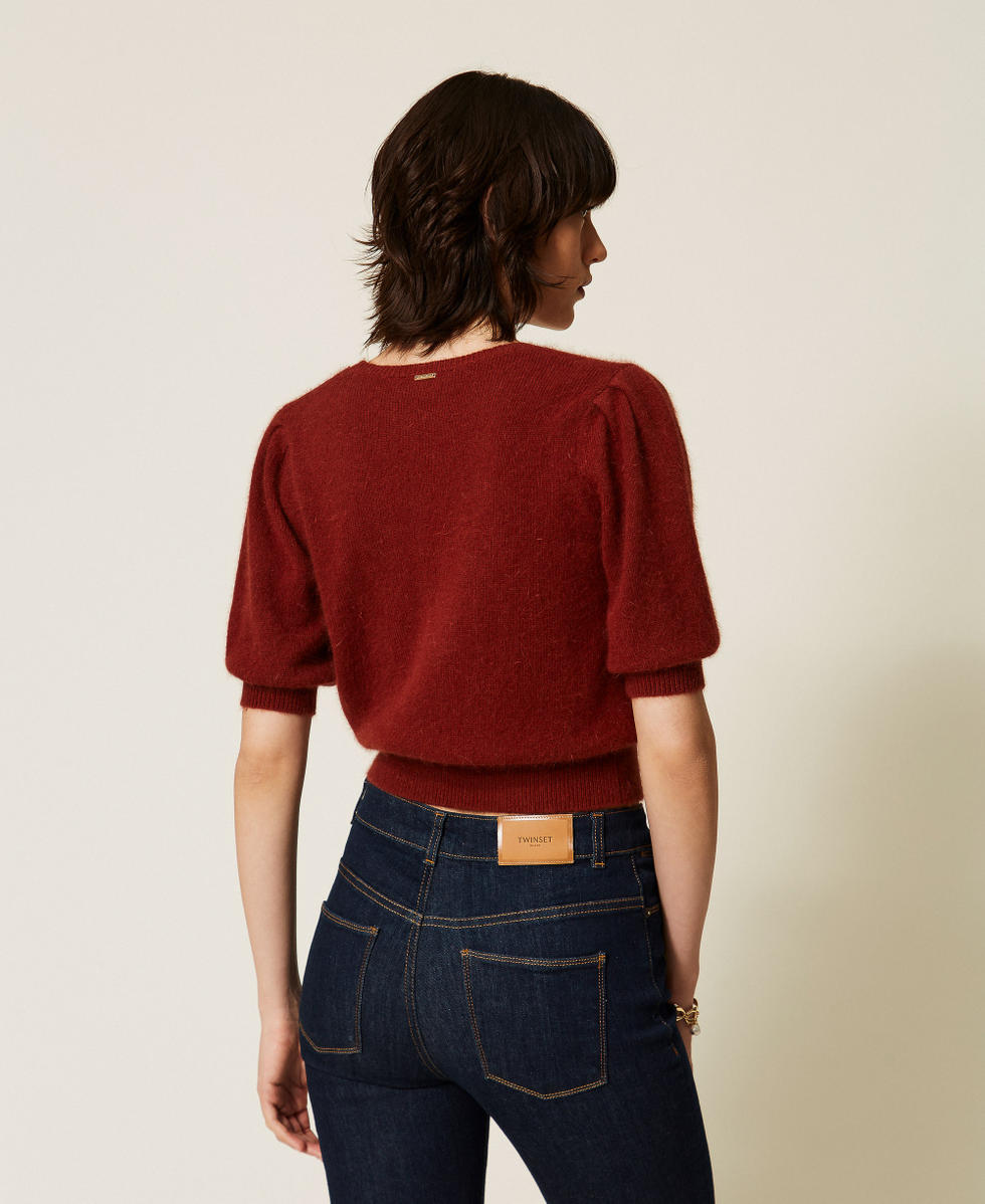 Pullover aus Angorawollmischung mit Schmuckbrosche "Cherry Wood-Braun" Frau 262TP3260_06501_03