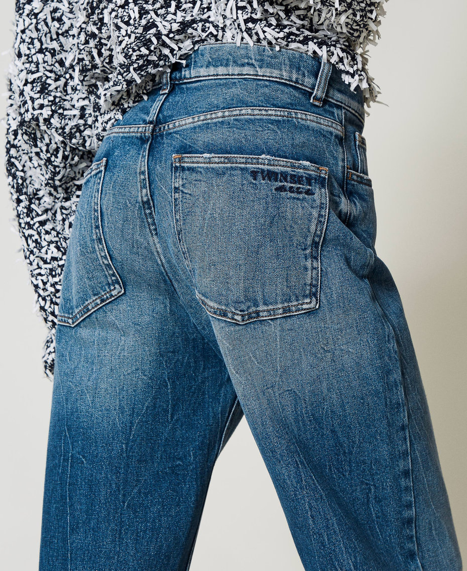 Jean droit avec cinq poches Denim Clair Femme 251AP2382_11453_03