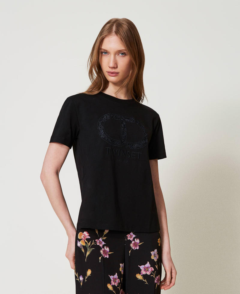 T-shirt with Oval T embroidery Black Woman 251TP2072_00006_01