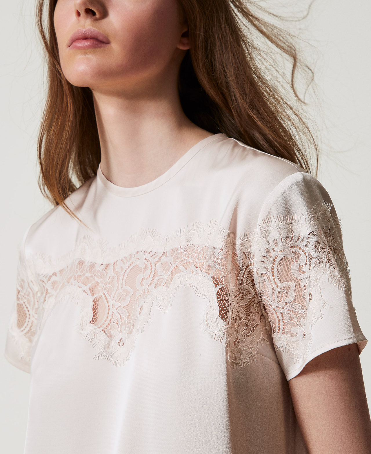 T-shirt in raso con pizzo Bianco "Old White" Donna 251TQ2013_11748_PD