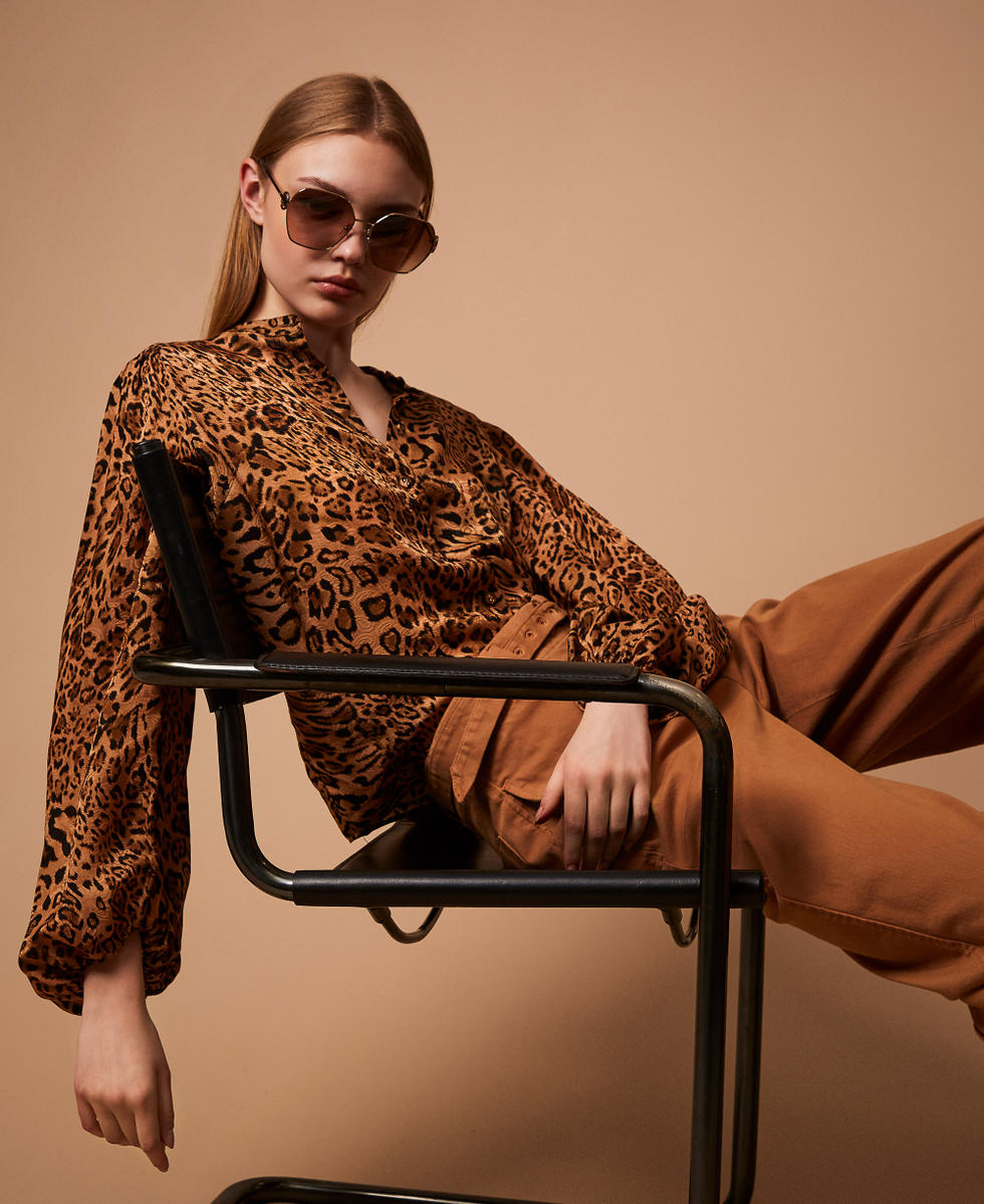 Jacquard shirt with animal print