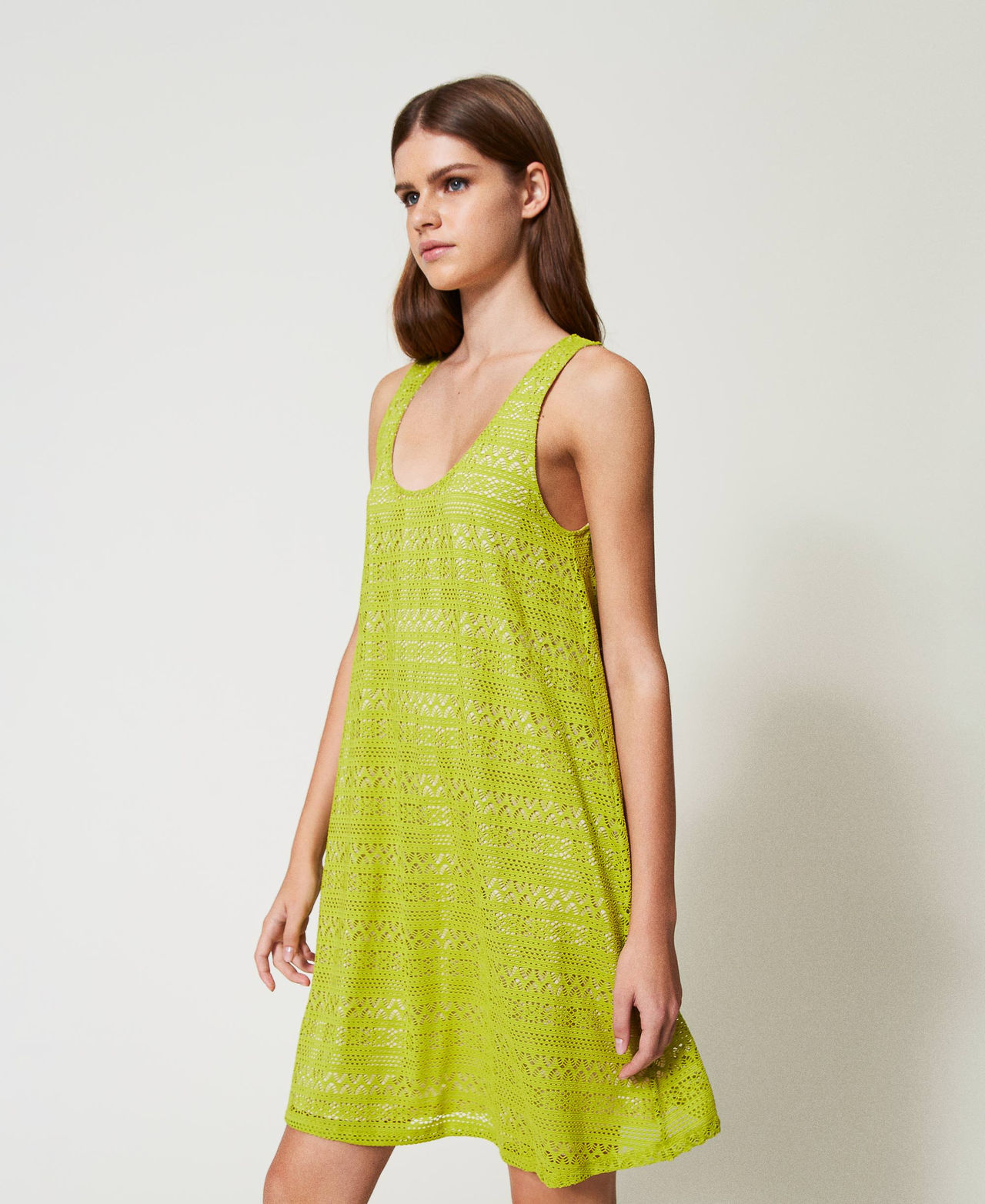 Robe courte en tissu ajouré Green Grenoble Femme 251LB2GCC_12131_02