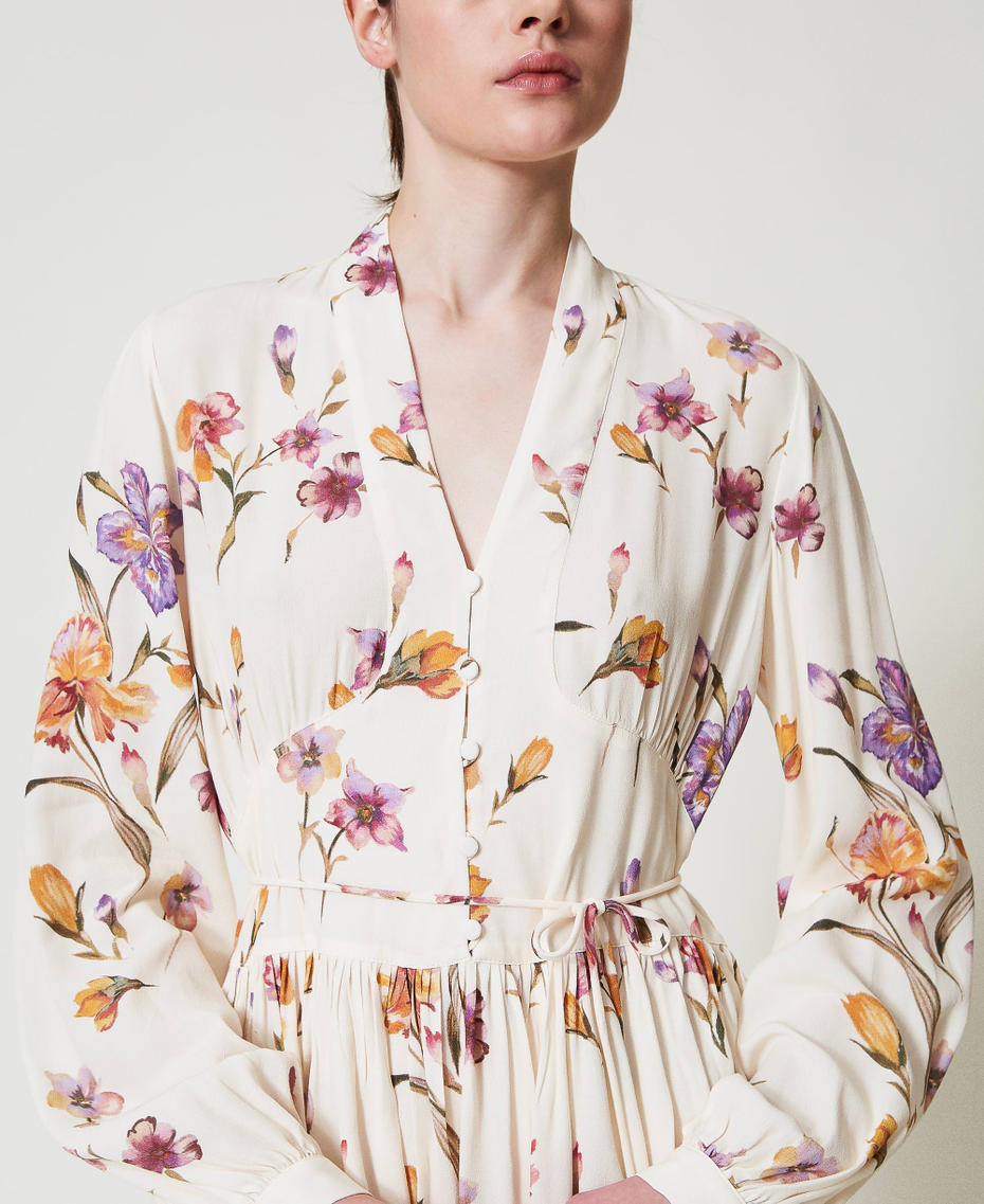 Short cr&ecirc;pe de Chine floral dress Multicolour/Mother of Pearl Iris Print Woman 251TP2773_12329_04