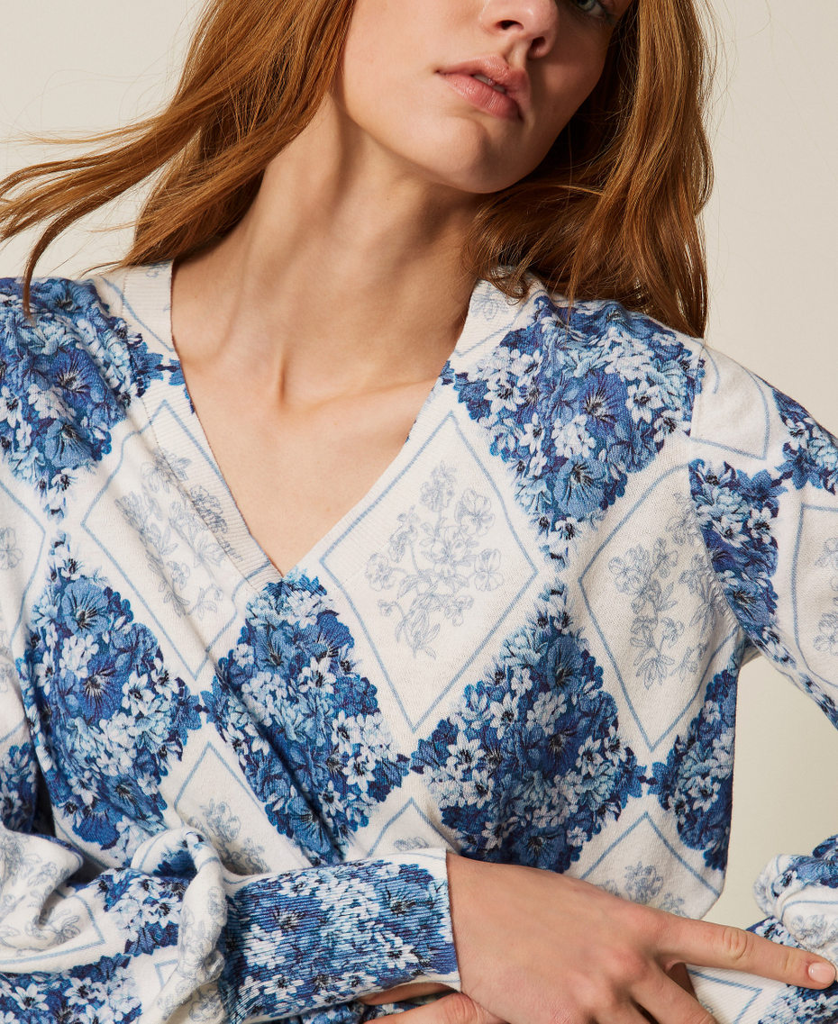 Pull avec imprim&eacute; floral en losanges Imprim&eacute; Losanges Floraux Bleu/Bleu &laquo;&nbsp;Topaze&nbsp;&raquo; Femme 261TP3530_13405_04