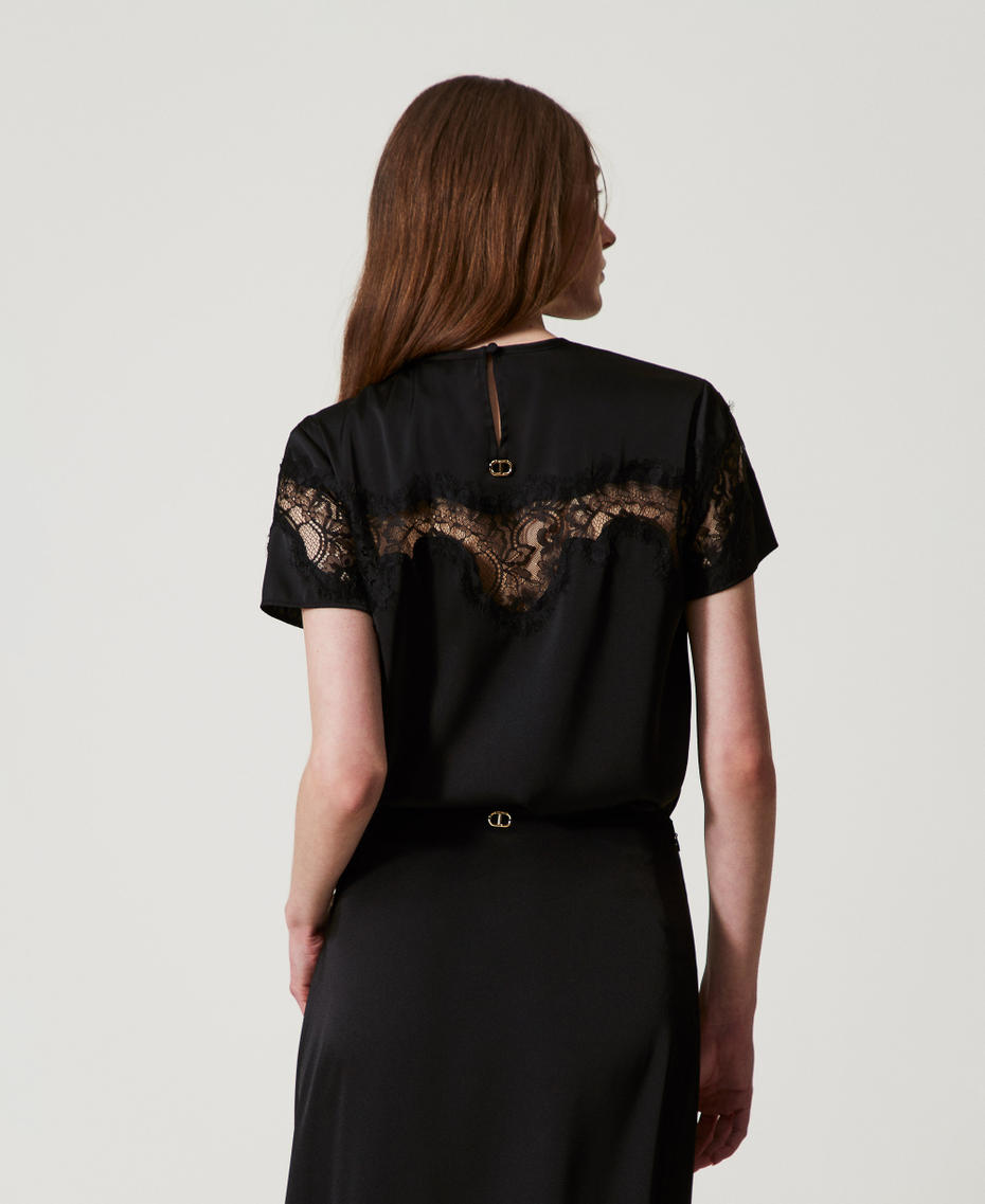 T-shirt in raso con pizzo Nero Donna 251TQ2013_00006_03