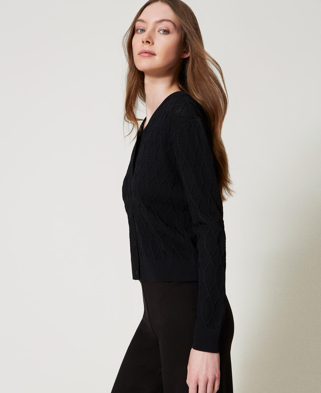 Lozenge pattern knit cardigan Black Woman 251LL3HBB_00006_02