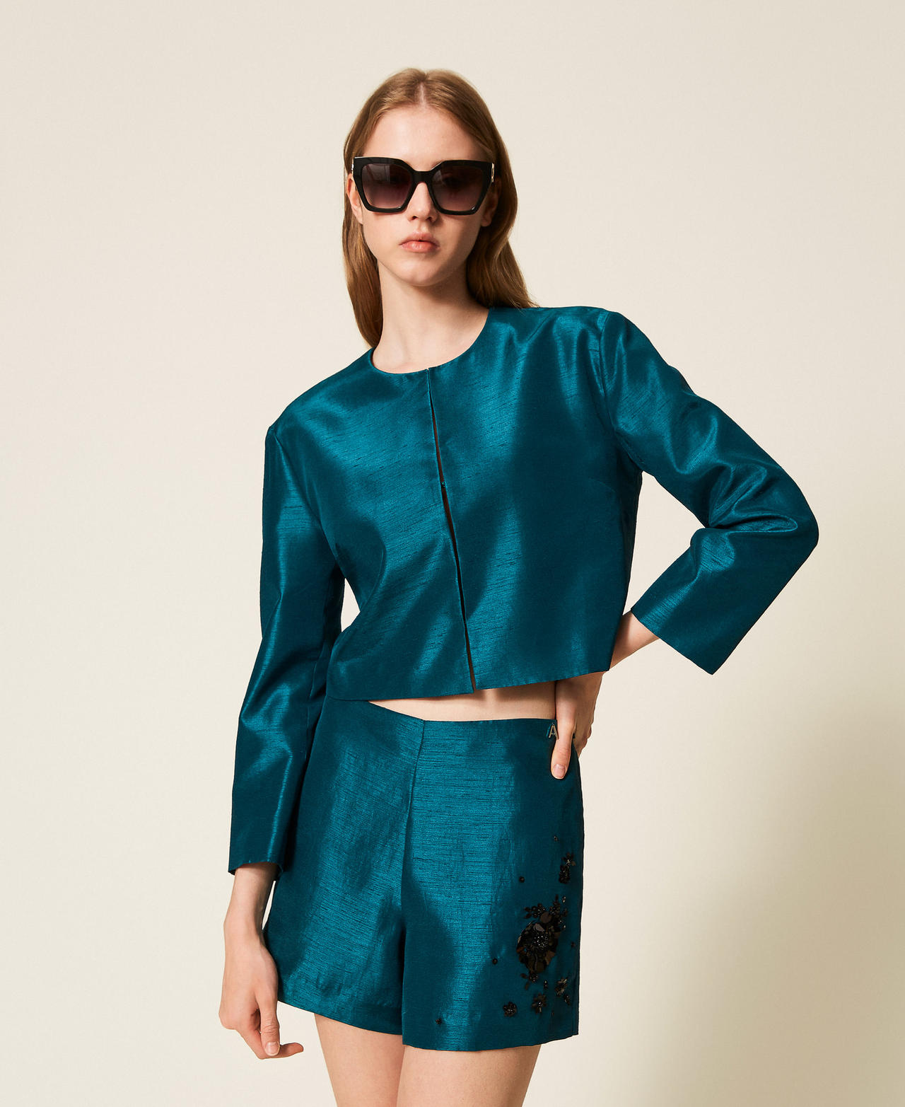 Shantung shorts with handmade embroidery Green Heron Woman 252AP2181_12557_01