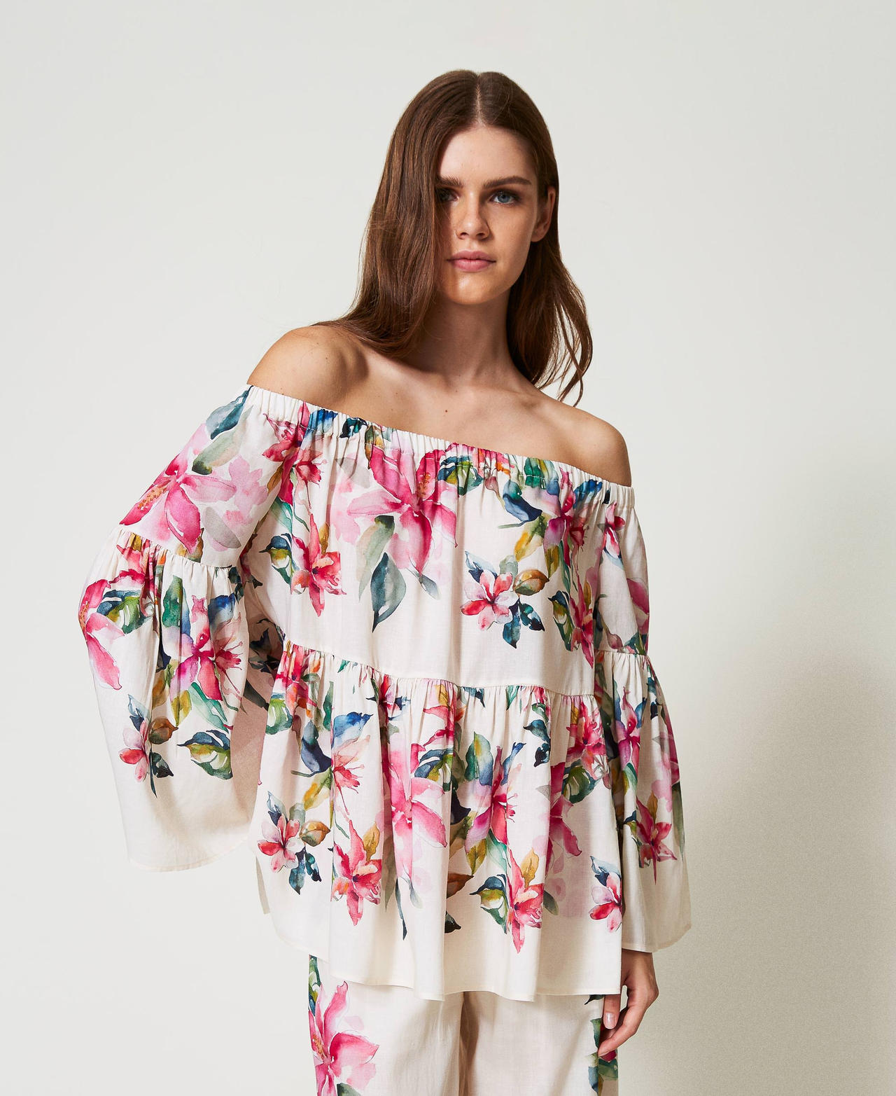 Linen blend blouse with floral print Mother of pearl/Multicolour Stripe Print Woman 251LB2UAA_12198_01