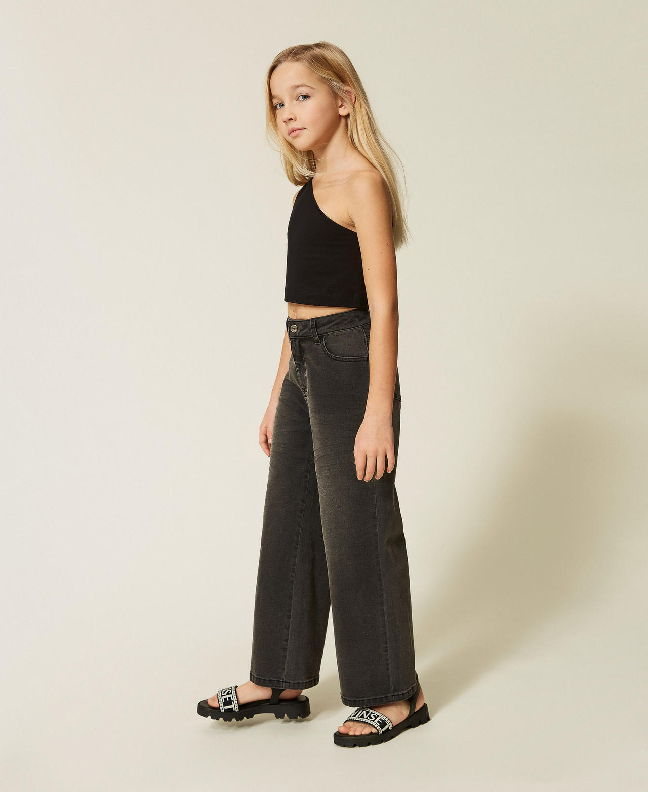 Black cropped jeans with five-pockets Washed Black Denim Girl 261GJ2260_12908_02