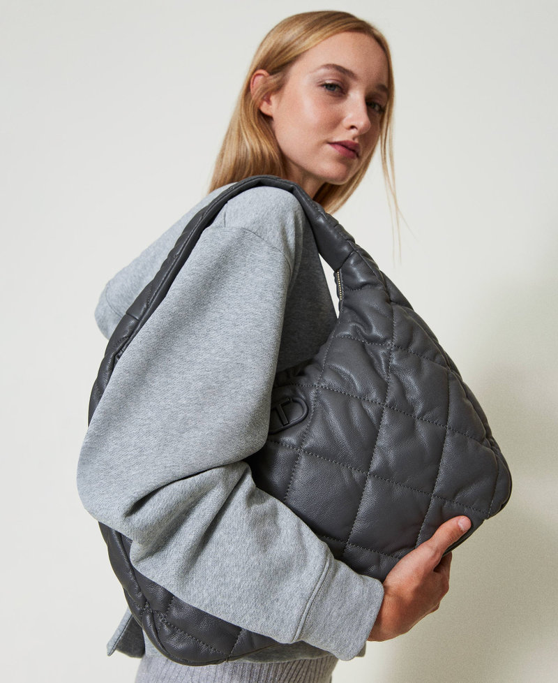 Große Hobo-Stepptasche mit Wattierung Steingrau Frau 242TB7350_00158_0S