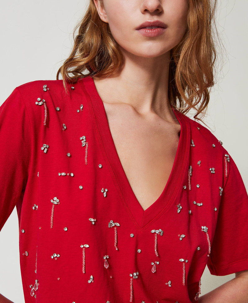 Cropped T-shirt with embroidery Love Potion Woman 251AP2223_12120_03