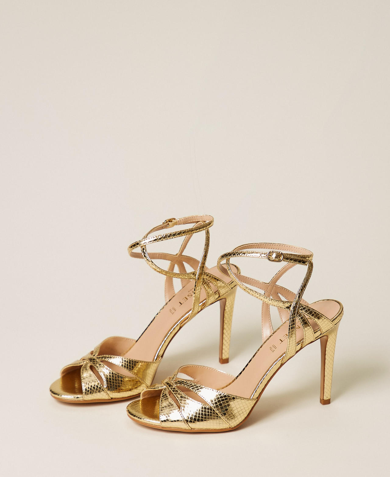 Sandale aus Metallic-Leder Tejus Platinium Frau 261TCP112_13330_02