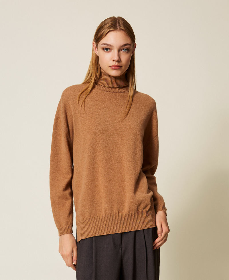 Pull col roulé en cachemire Marron « Alpaga » Clair Femme 252TT3533_12926_02