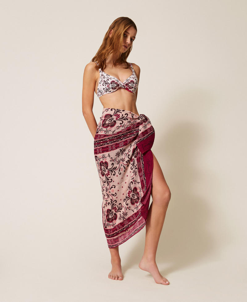 Embossed sarong with print Fuchsia Foulard Print Woman 261LB4ADD_13224_01
