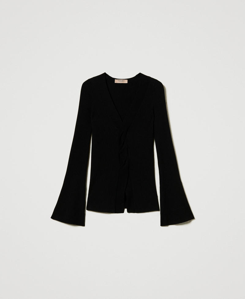 Ribbed knit fitted jumper with twist