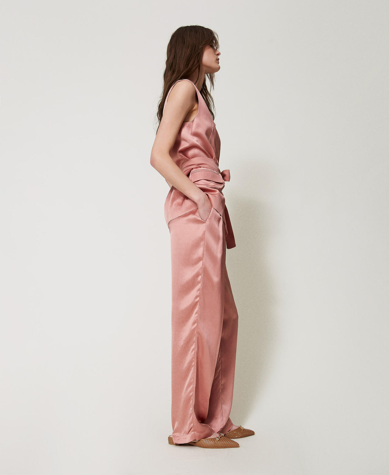 Envers satin trousers Dusty Coral Woman 251TT2273_12364_02