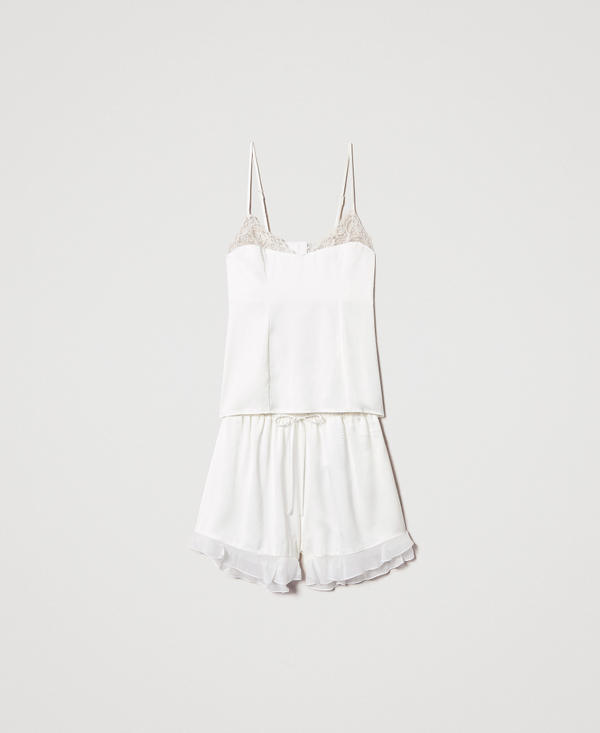 Pijama corto de raso con encaje