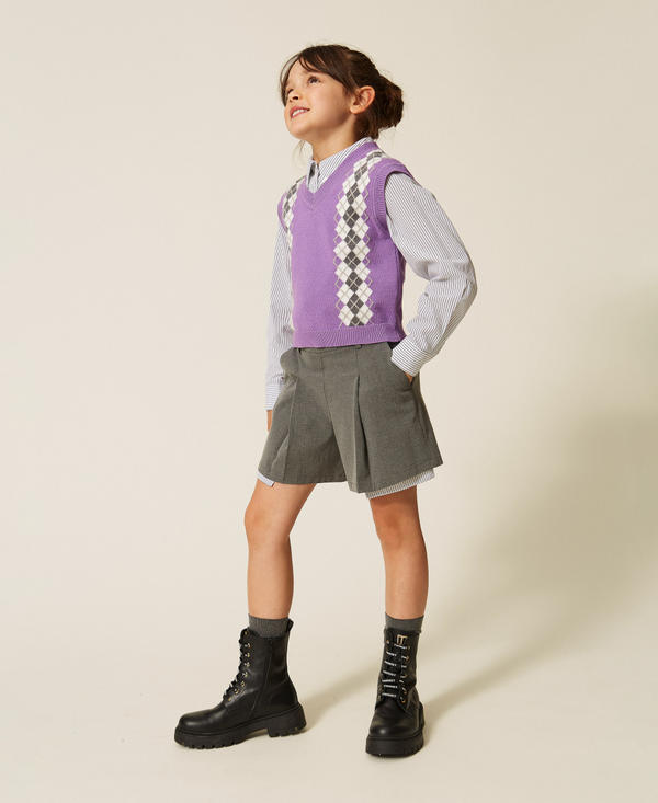 Shorts aus Flanell mit Falten