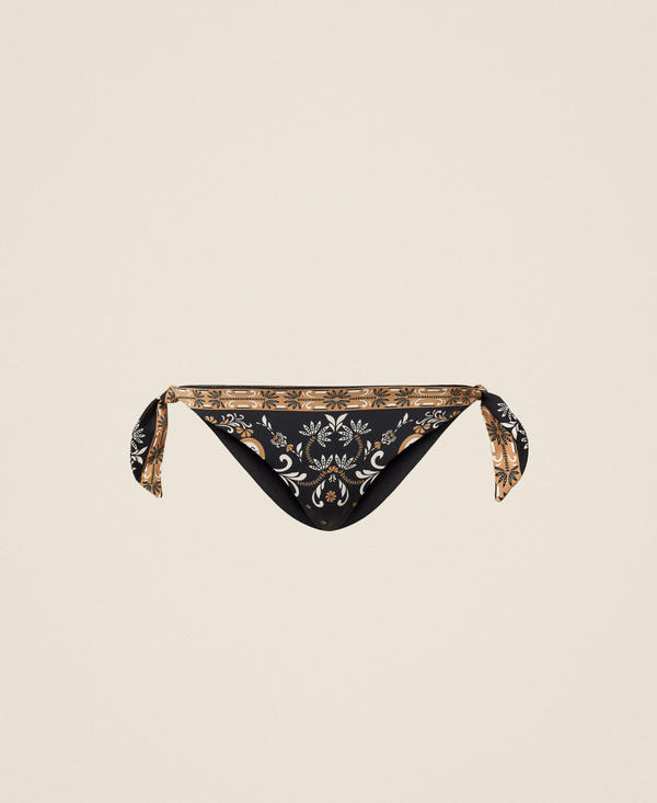 Bikini thong with scarf print