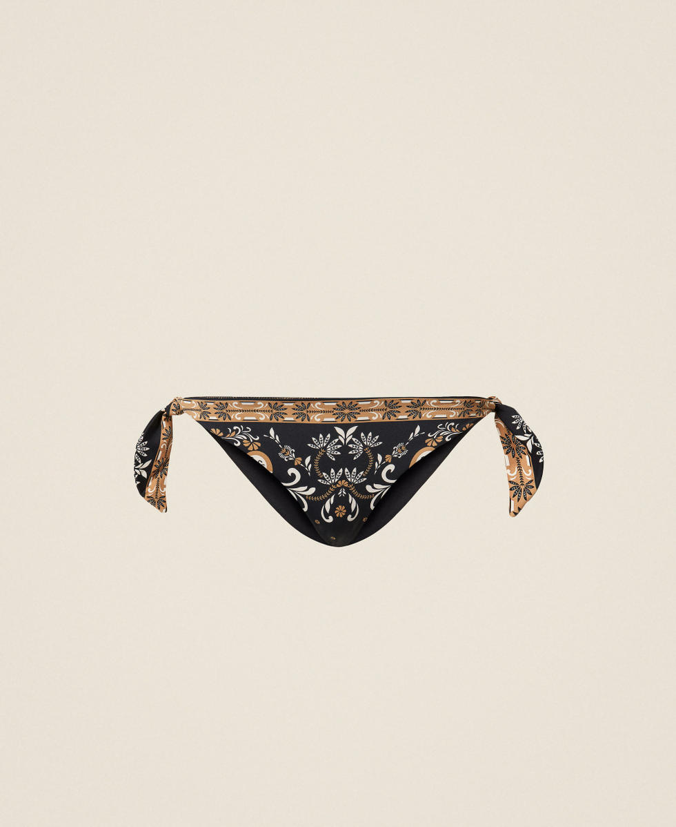 Tanga de bikini con estampado fular Estampado Fular Negro Mujer 261LBMQ88_13225_S0