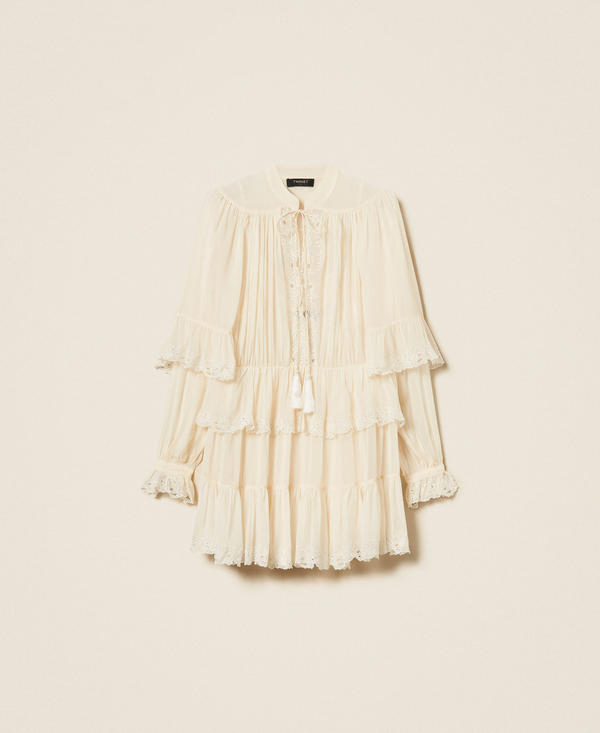 Vestido corto de georgette con bordado