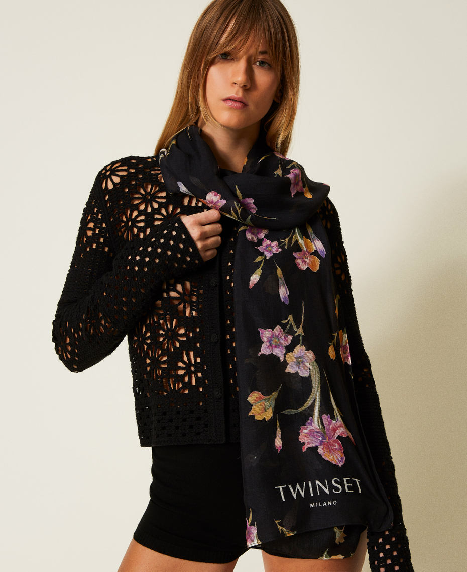 Stole with floral print Multicolour/Black Iris Print Woman 251TA4340_12328_T0