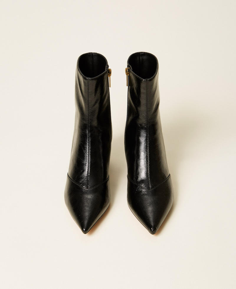 Stivaletti a punta sfilata Nero Donna 252TGT142_00006_04