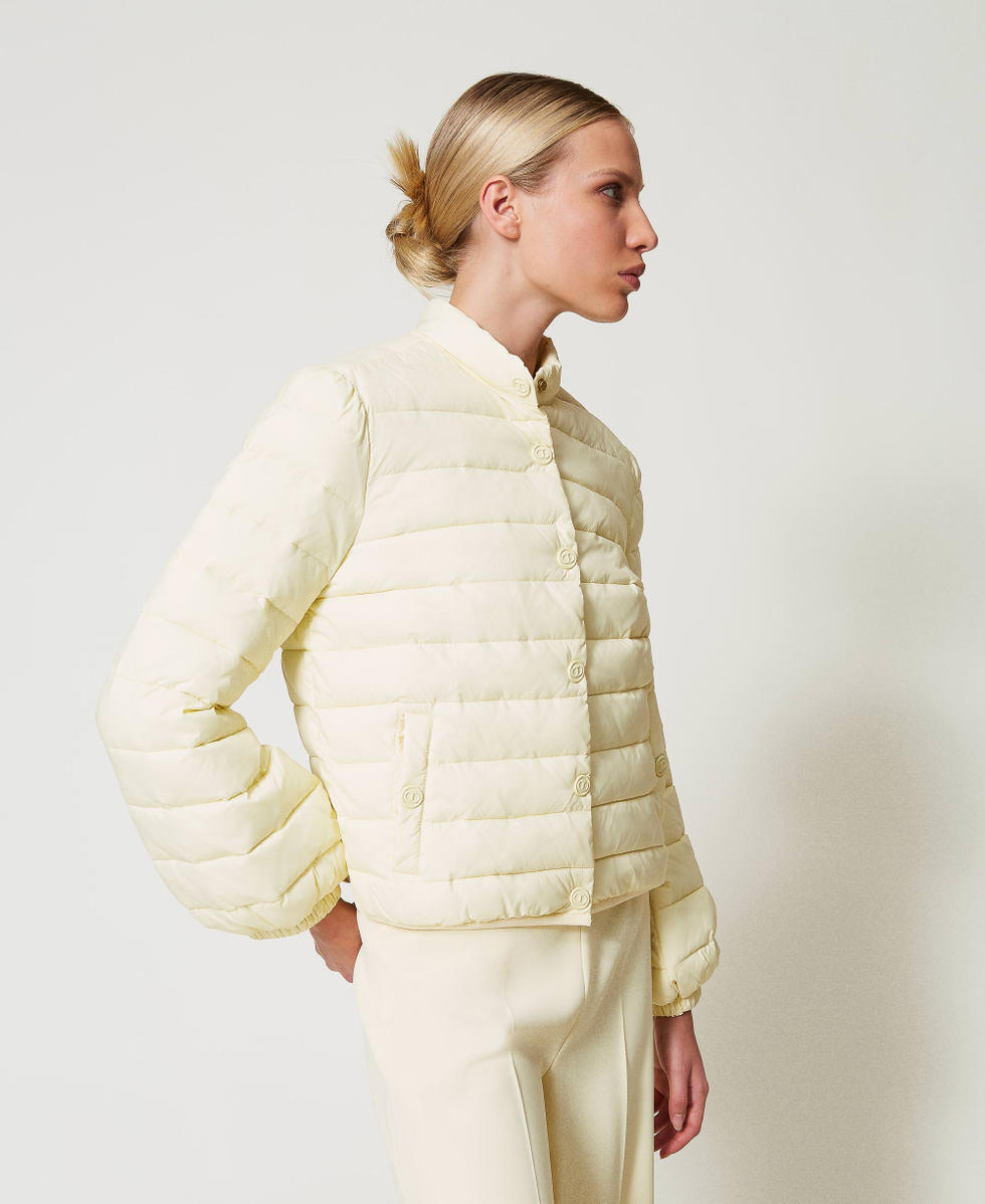Lightweight puffer jacket with logo buttons Vanilla Woman 251TP2030_12143_02