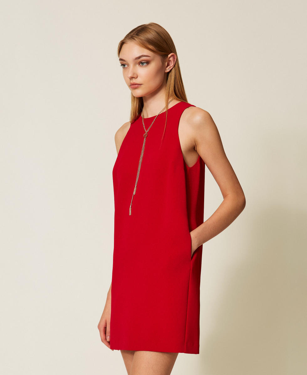 Abito corto in crêpe cady con catena Oval T Rosso Veneziano Donna 252TP2302_00740_02