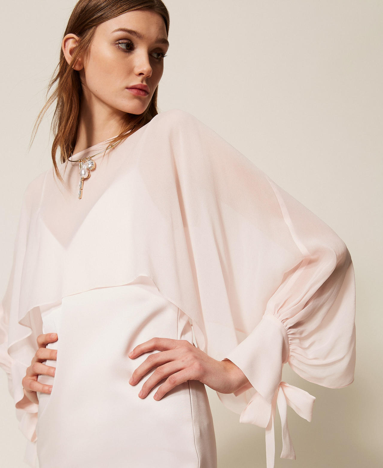 Georgette cropped blouse Pink Sand Woman 261TP2791_00570_PD