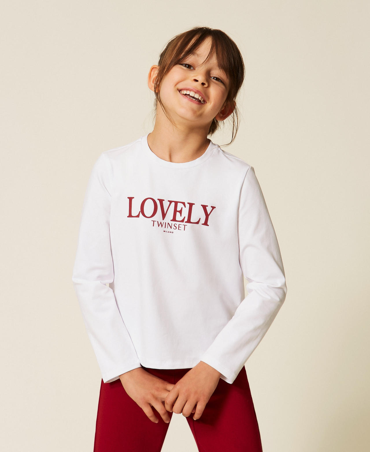T-Shirt in Regular-Fit mit Flockdruck Off White / Lovely Red Ruby M&auml;dchen 262GJ2263_13865_01